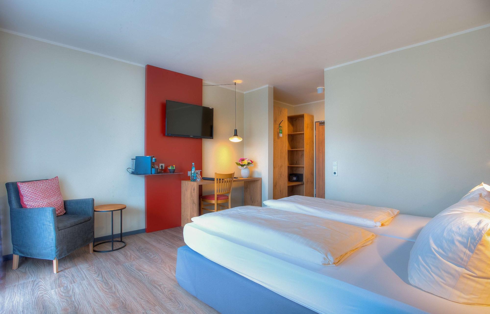 Best Western Hotel Brunnenhof ไวเบอร์สบรุนน์ ภายนอก รูปภาพ
